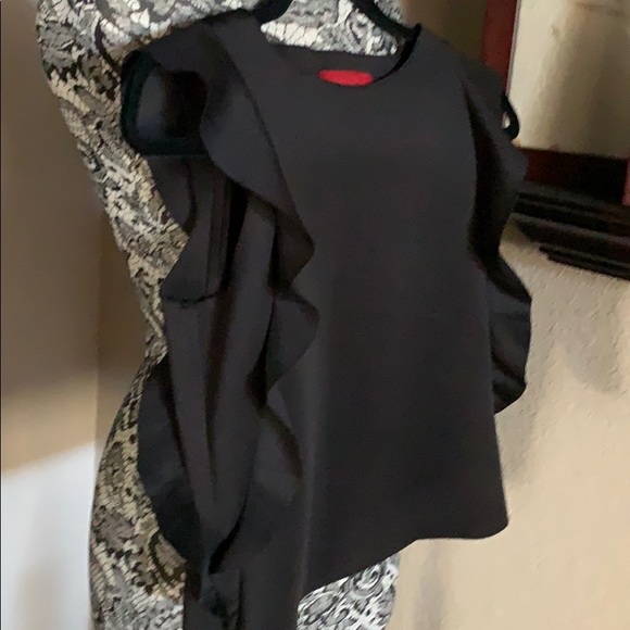 Saks Fifth Avenue Red label S/P Top - Picture 6 of 12